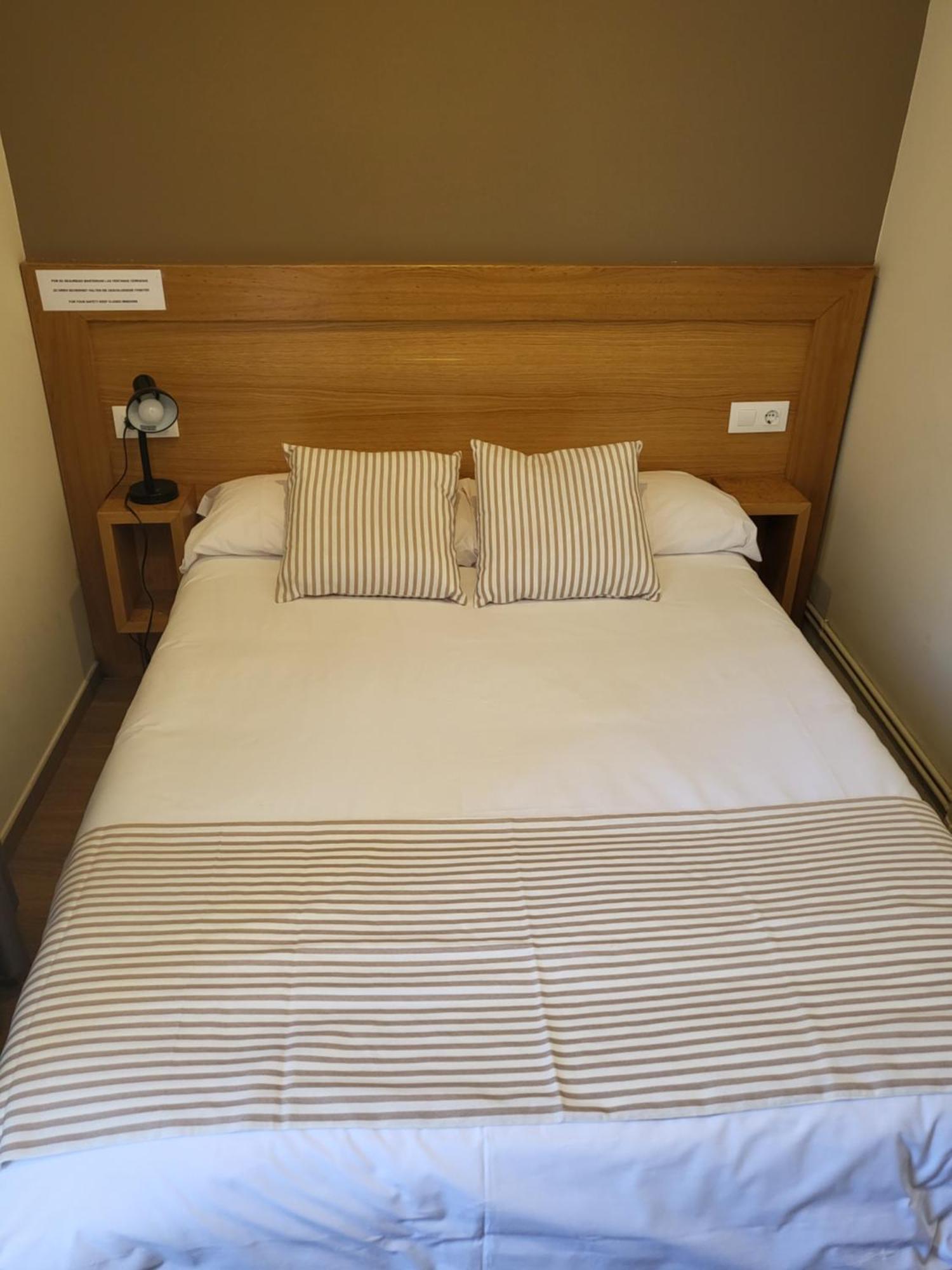Casa Maruxa Pension Pontevedra Room photo